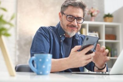 Charts showing misconceptions about required home down payments and a U.S. map of how long it takes average earners to save for a 10% down payment.